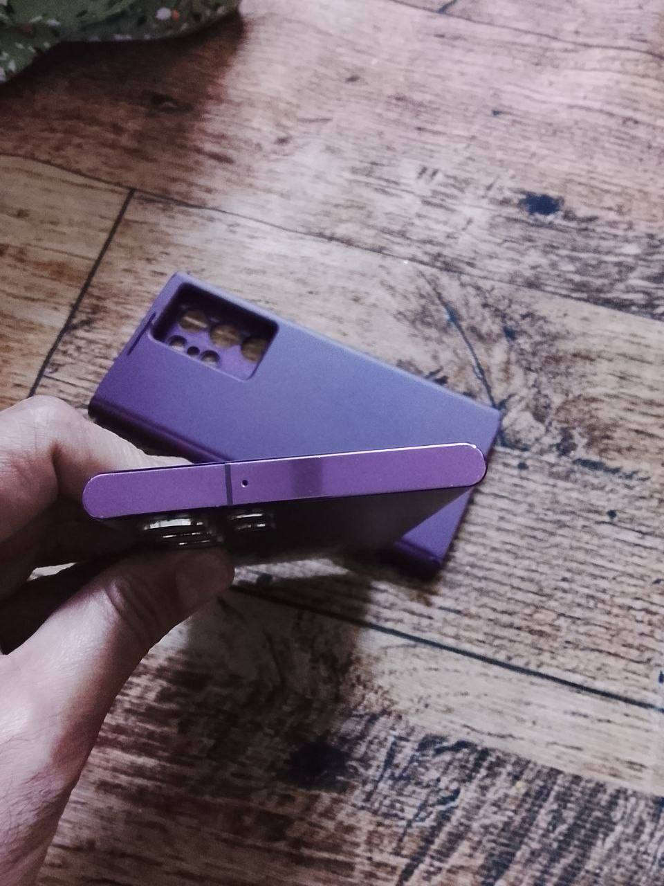 كلكسي S22الترا
ذكرته ٢٥٦ العشوائية ١٢
شرق اوسط بدون ملحقات
خطين 
الجهاز نضيف جدا زلغ مابي
مكان بغداد الكرخ 
السعر ٥٥٠
***********
