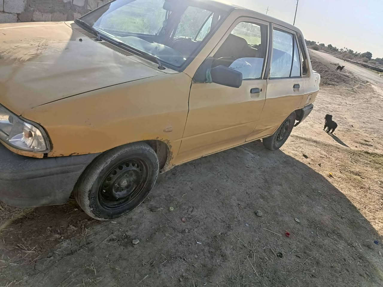 سلام عليكم
سايبه 
13 رقم وسنويه بيه بس راعيه ما ندله
سياره جاهزه من كلشي كير مكينه برايد 
***********
