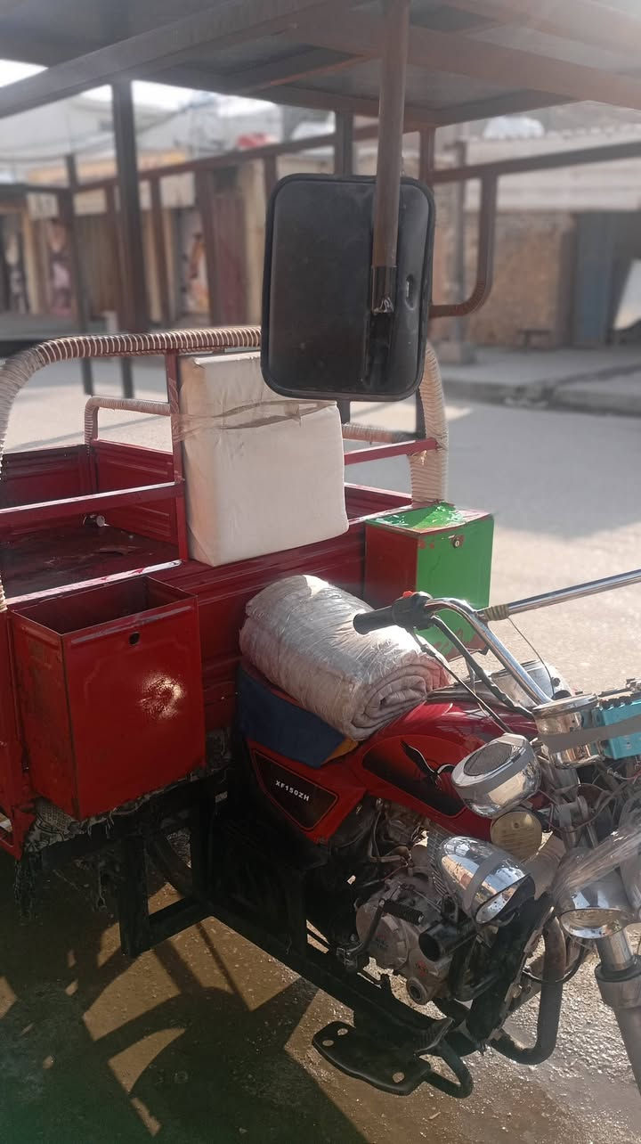 ستوته للبيع موديل 2017 مكينتها 2019 ستوته نظيفة كهربائياتها كلها شغاله اوراقها نظيفه
 العنوان كربلاء حي الغدير  هاتف ***********
السعر  1400 وبيها مجال للشراي 
الشراي يتصل مامتواجد عالفيس
