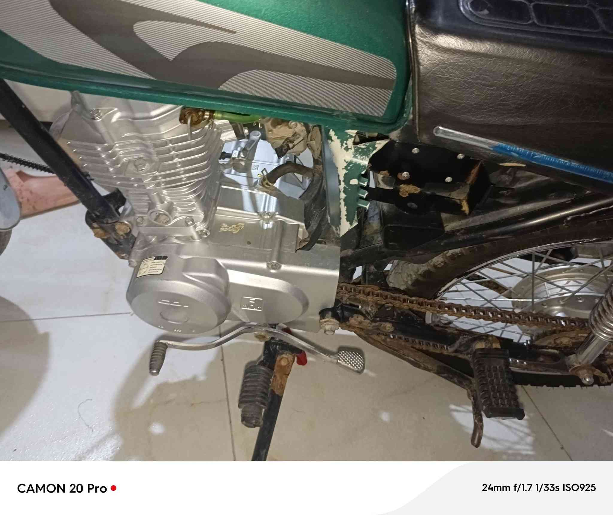 السلام عليكم دراجه لبيع نضيفه بدوون *********** وتساب
