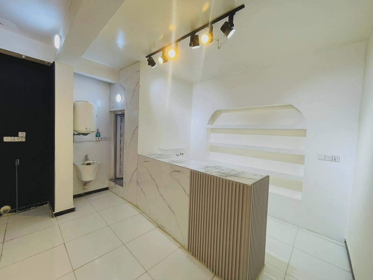 🏠شقه للايجار حديثة جاهزه تحتوي على غرفتين وكليدور ومطبخ ومجمع صحيات على الشارع الرئيسي 

⁦^⁠_⁠_⁠_⁠_⁠_⁠_⁠_⁠_⁠_⁠^⁩⁦(⁠◍⁠•⁠ᴗ⁠•⁠◍⁠)⁩⁦(⁠◍⁠•⁠ᴗ⁠•⁠◍⁠)⁩⁦^⁠_⁠_⁠_⁠_⁠_⁠_⁠_⁠_⁠_⁠^⁩

🌎 الموقع الكرامه شارع المشجر 

⁦^⁠_⁠_⁠_⁠_⁠_⁠_⁠_⁠_⁠_⁠^⁩⁦(⁠◍⁠•⁠ᴗ⁠•⁠◍⁠)⁩⁦(⁠◍⁠•⁠ᴗ⁠•⁠◍⁠)⁩⁦^⁠_⁠_⁠_⁠_⁠_⁠_⁠_⁠_⁠_⁠^⁩

💸💰 قيمة الإيجار 425

         ((مكتب عقارات الشمس مقابل المستشفى التركي))                         
                     
           📠 للاستفسار الاتصال او مراسله واتساب فقط

                           ***********📞

                          ***********📞
