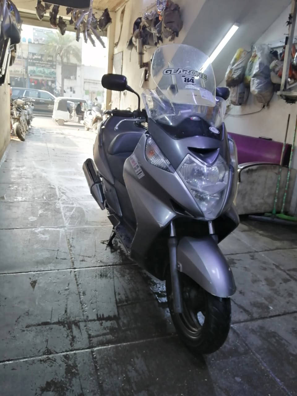 السلام عليكم سلفر للبيع
مكينه 400 مكفوله المكان بغداد المدينه
  رقم ***********
