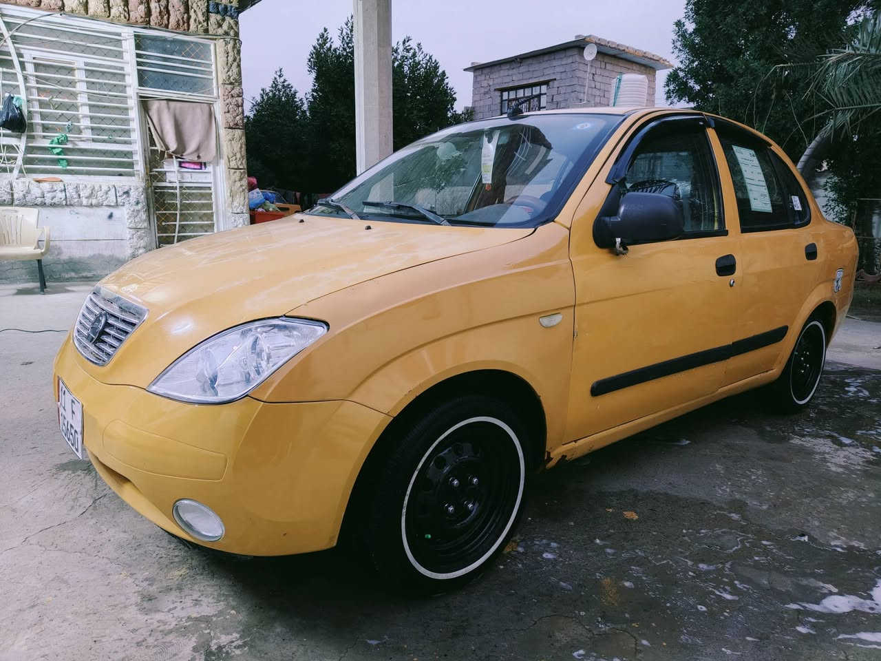 السلام عليكم
طيبه 2015 
كير محرك كفاله 
حداديه 
تخم تاير جديد 
مصفره هيئه وغرامات 
سنويه ل 2028 
رقم انكليزي 
شواصي كفاله 
السعر 36 
العنوان كربلاء الحر السواده 
***********
