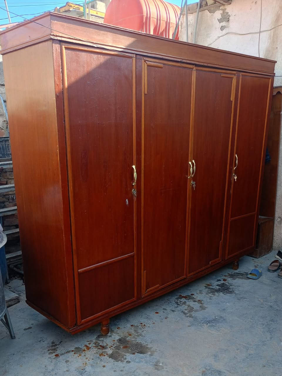 كنتور اللبيع صاج تزكام ار4بيبان نضيف سعر 165 العنوان العمارات الملح مقابيل حي الخضراء قرب مدرسه رقيه الانصاري قرب فلاح المضمد *********** عمارة, ميسان
