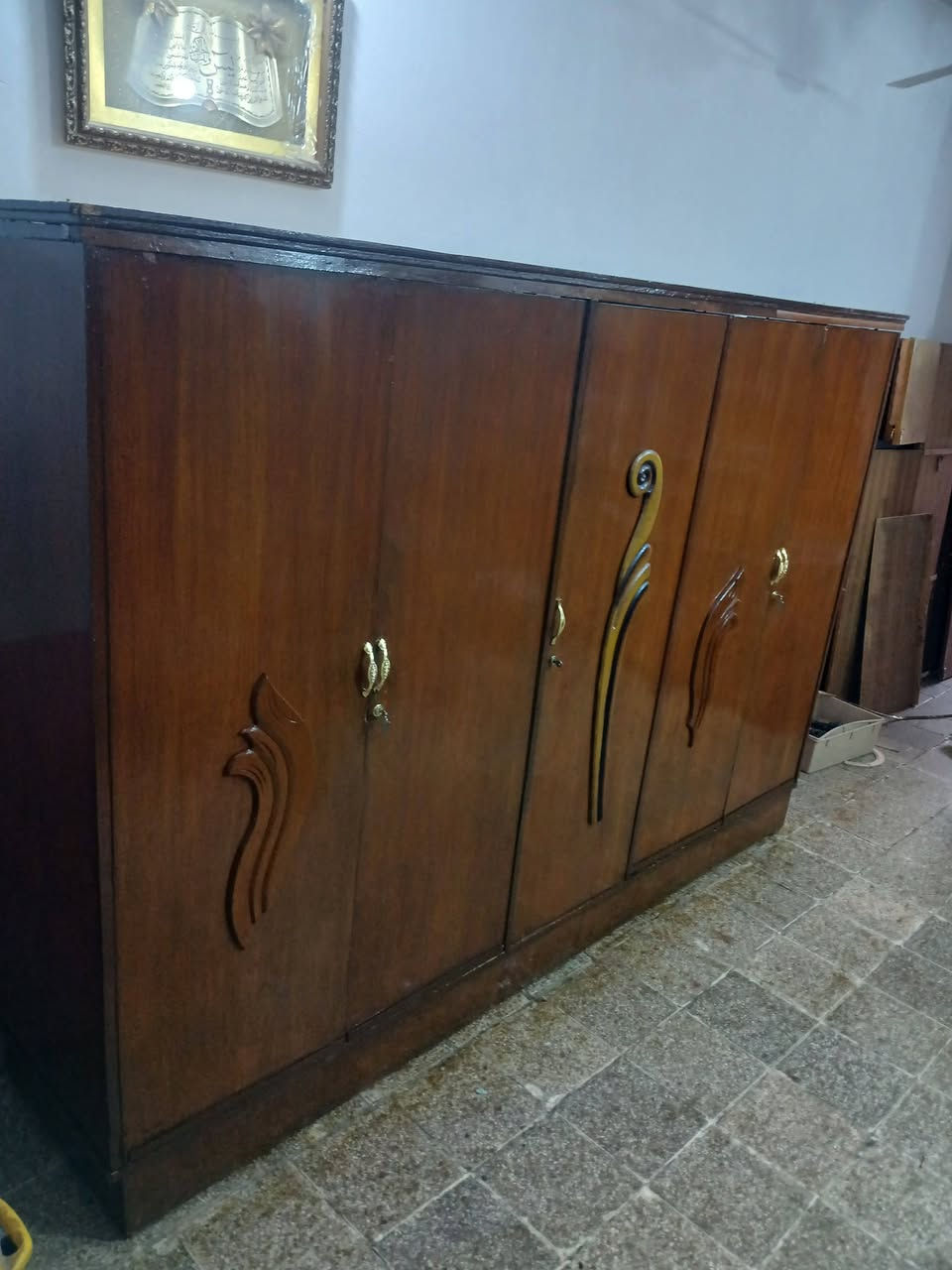 كنتور ابو ٥ صاج يتحوي يدات جدد قفاله جدد صبغ تلميع كامل سعره ١٥٠ لف متواجد علخاص اكو توصيل بفلوس رقمي *********** ابو جود
