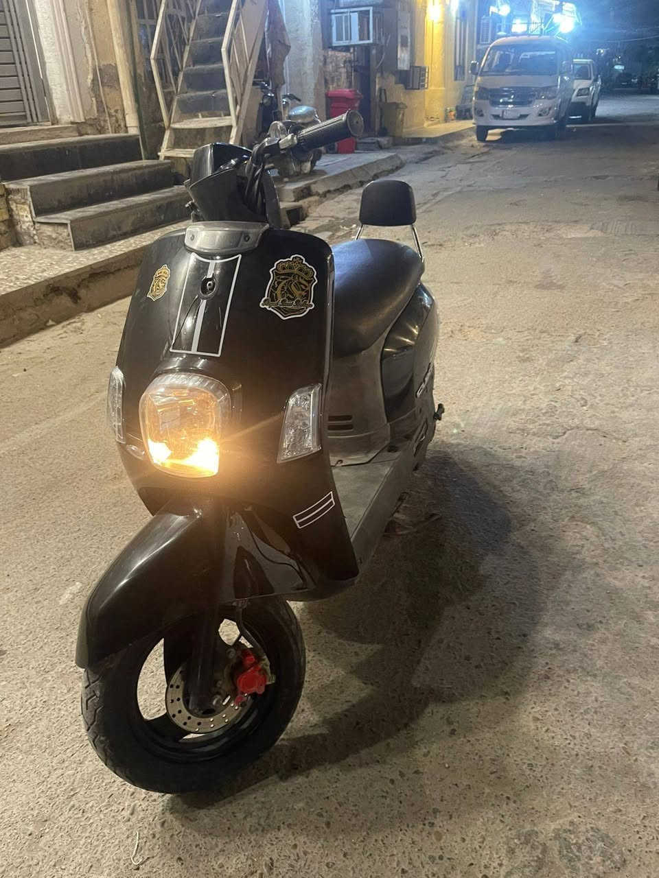 سلام عليكم حبايب دراجه منغولي البيع عنوان شارع حيفا ***********
