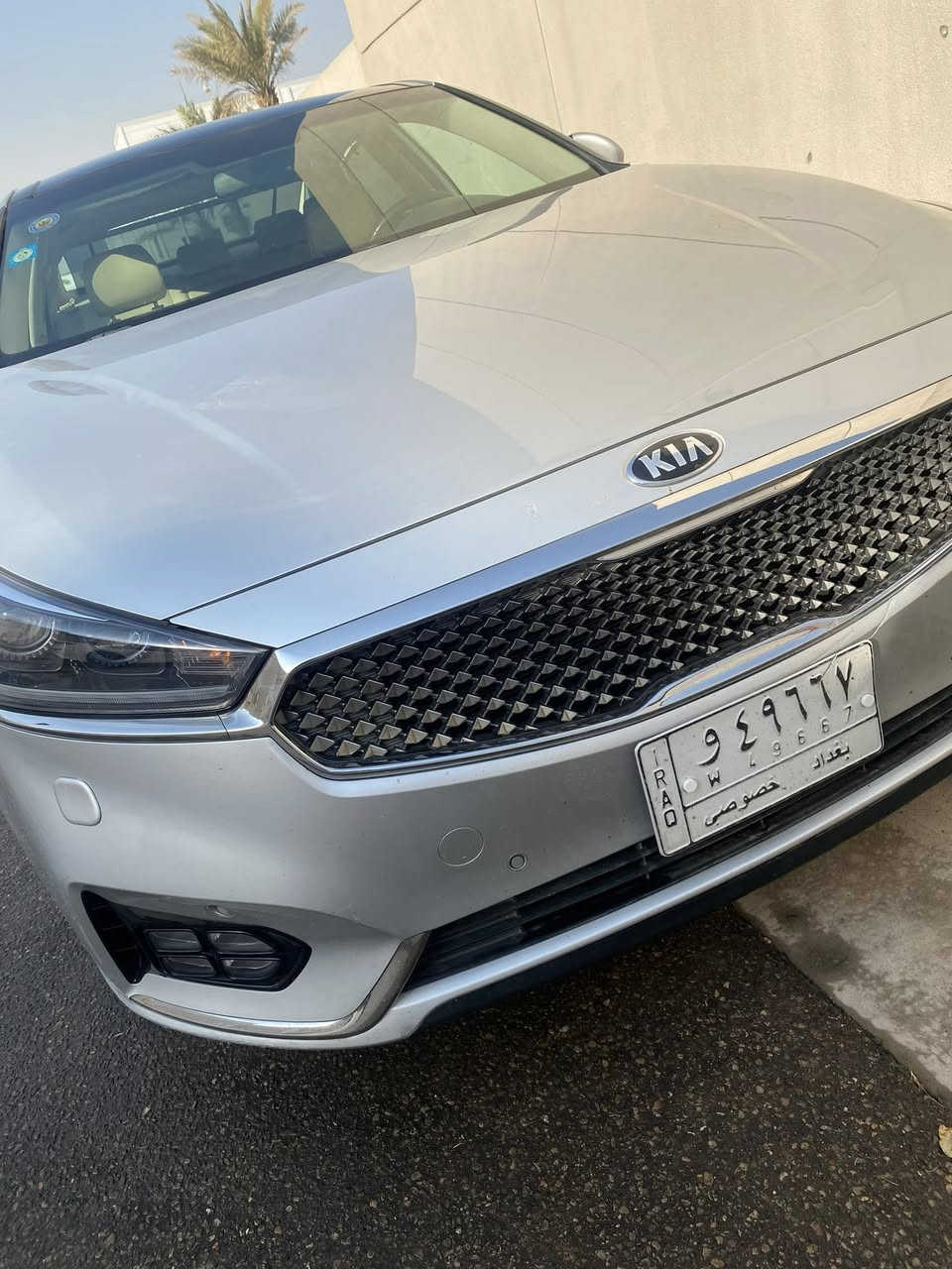 سلام عليكم
كيا كادينزا  2019 وارد خليجي مكفوله من الصبغ بيه فقط بارد بسيط جدا بالجاملغ الامامي وشخط بسيط بالباب فقط
مواصفات فول 
ماشيه 85000 كيلو
السعر 210 وببه مجال بسيط
مكاني كربلاء 
للتواصل رقمي ***********
غير متواجد على الفيس بوك
