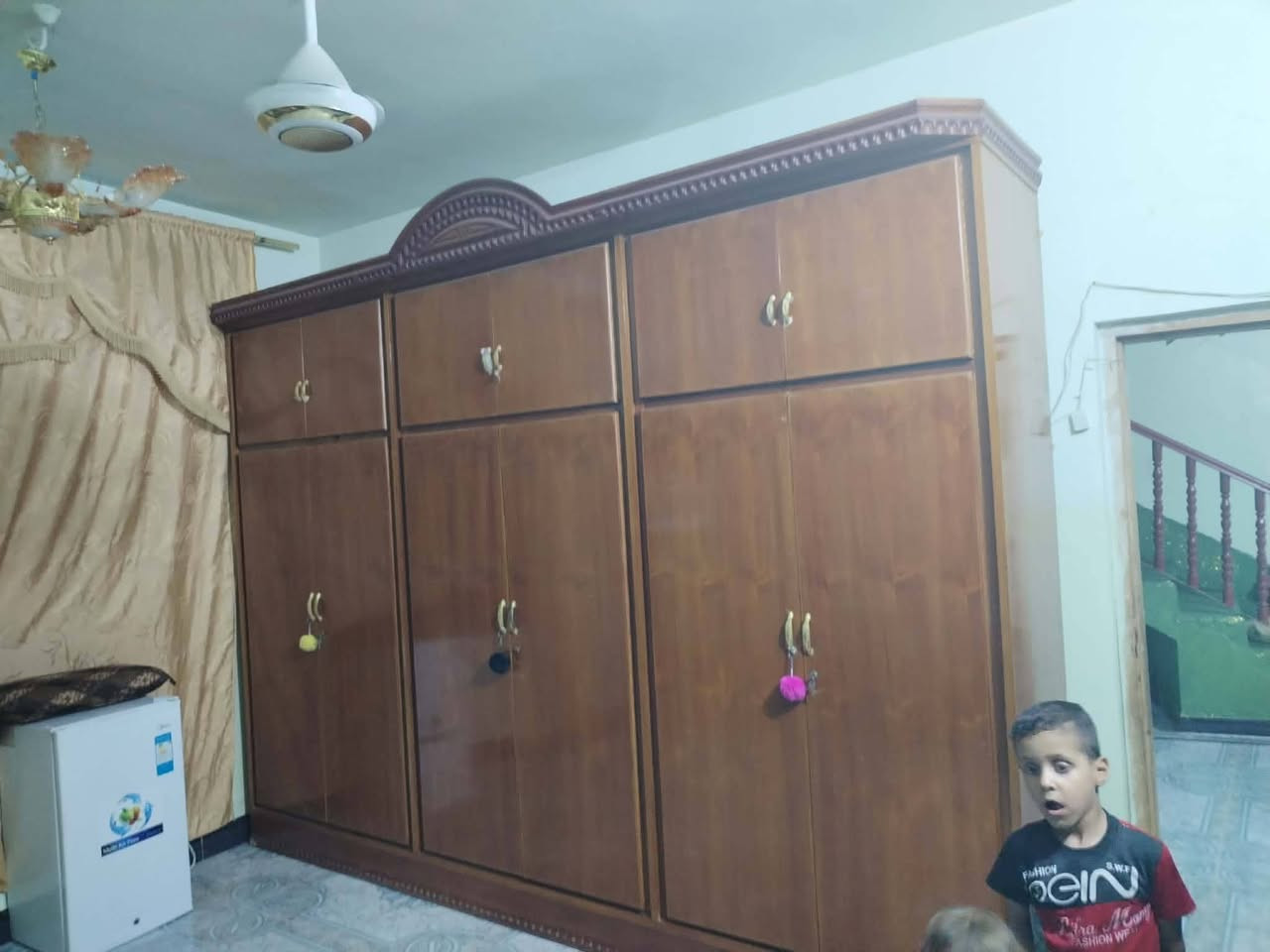 للبيع غرفه حطاطه سعر مليون وبي مجال ع خاص وعنوان فلوجة حي الشهداء قرب جامع الشمري رقم *********** للإستفسار
