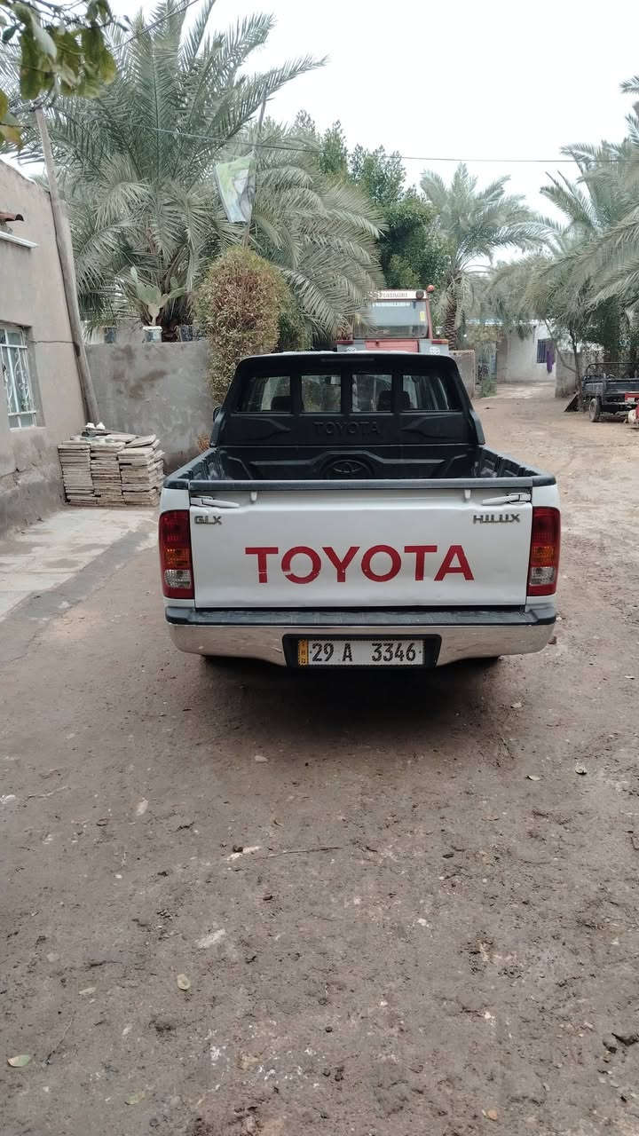 سلام عليكم بكم فلاونز لبيع موديل١١رقم موبايل *********** 

@
