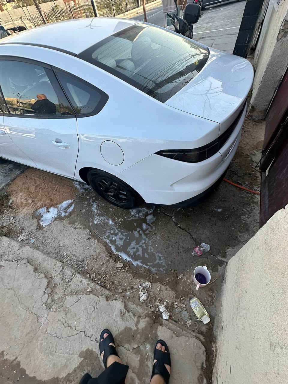 سلام عليكم للبيع BYD سيل فايف ماشية 10 آلاف رقم بغداد باسمي داخل ابيضّ جديدة كفالة عامة 
السعر 20 مليون وبيها مجال 
المكان بغداد 
للاتصال 
***********
