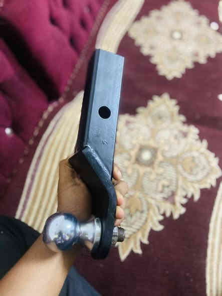 سلام عليكم هوك كامل البيم ولقفل للبيع ثقيل يرهم عل جميع اصناف التاهو مكان /بغداد / حي اور 
هــ / *********** سعر / ٣٠ الف
