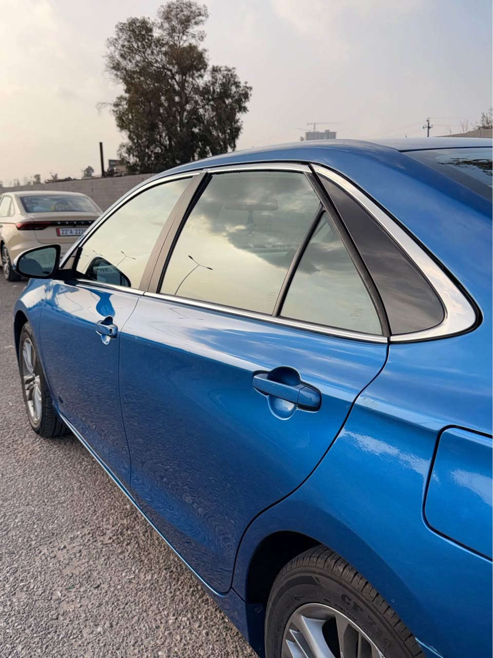 camery(2017)SE
سەیارەکە زۆر زۆر خاوێن و بێ کێشەیە هیچ عەیبێکی نییە سەیارەکە پێشی کەپسە و ئێڕباکەکانی بیلادی شەریکەی خۆتی تەنها جەمپێکی پشتی هەیە دوو چامرخی پشتی بۆیاخە 

نرخ: ١٣٠
0750 390 7070 أربيل, العراق
