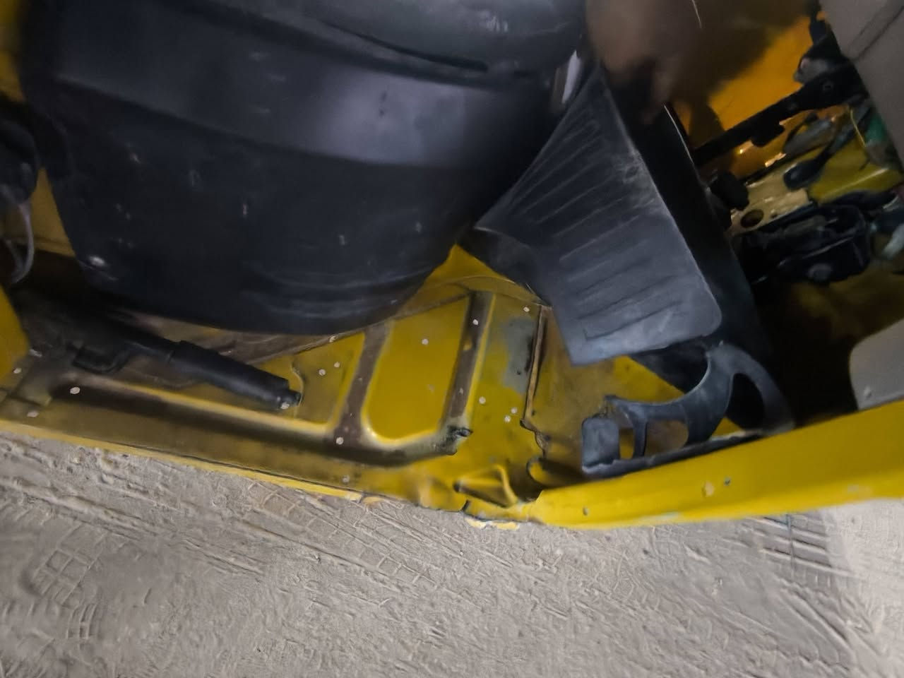 سلام عليكم تكتك مديل 21نضافته مثل البصور بدون صبغ محركه فول نهضئ ونعومئ تكتك اوراق قرار قاضي اتكفلك لترقيم السعر خاص خبرني وبيك خير وتدلل كمله تنكر سلف ولشغل رقمي ***********
