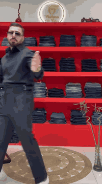 أزياء حيدر كاكا
جاكيت مبطن فرر قالب صحيح 👍
طويريج الشارع العام مقابل المصرف 
توصيل ***********
