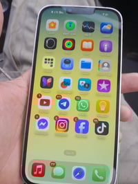 ايفون 14 برو   بطاريه 94  تليفون جديد   07775261071