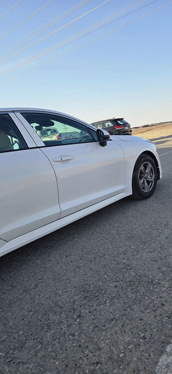 السلام عليكم
K5 2021 امريكي

رقم اربيل الدولي باسمي 

 بيه سونار بالمنشور

 محرك ١٦٠٠ تيربو مبدل جدید

 مواصفات LXS 

بصمه هاند بريك

 بصمه مع بصمه ابواب شاشه كبيرة حساسات كاميرا خلفية تحكمات ستيرن بلوتوث مود درايف

 السعر 158 وبيه مجال 

مكاني الديوانيه قضاء عفك 

رقمي ***********
***********واتساب
