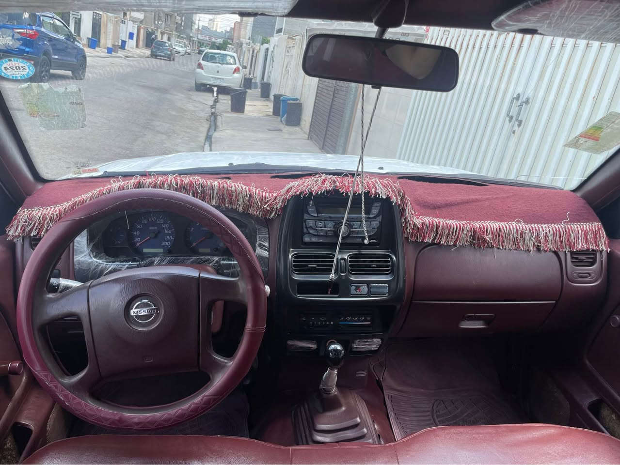 بيكاب نسيان ٢٠٠٧
ياباني اصلي ناوسور دبل كيج
سياره باك و خاوينه
كيرو مكينه و تةبريد بةشةرت
٣ شويني سبوخ داخلي جوانه
سةنةوي تازه بةسةرجوه 
سعر ٩٥$ خوار بازار
هةولير
*********** أربيل, العراق
