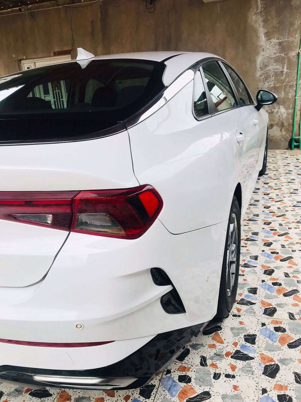 يالله السلام عليكم
كيا كي فايف k5 للبيع مديل 2023
السياره ماشيه 96الف k
الموصفات ..
بصمه..
تشغيل عن بعد..
بريك ذاتي ..
مانع نزلاق..
4 وضعيات قياده..
فول تحكم ستيرن..
محرك 1600تيربو ..
كامره دواره..
سايد ابريك بصمه..
اوتو هولد..
رادار امامي خلفي جانبي..
للايت اربع عدسات ..
 حادث السياره  خلفي قبق جنطه  الحادث مرفقه بل منشور
رقم معوقين واسط وكاله عامه بسم المشتري 
السعر 167
مكاني واسط كوت رقم الهاتف ***********
