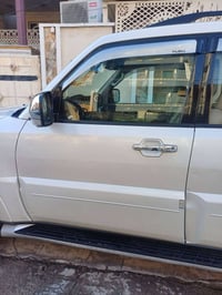 باجيرو ٢٠١١  حبتور ١/١ سبعه راكب فتحة  دمام   لايت زنون  بدون  صبغ  او...