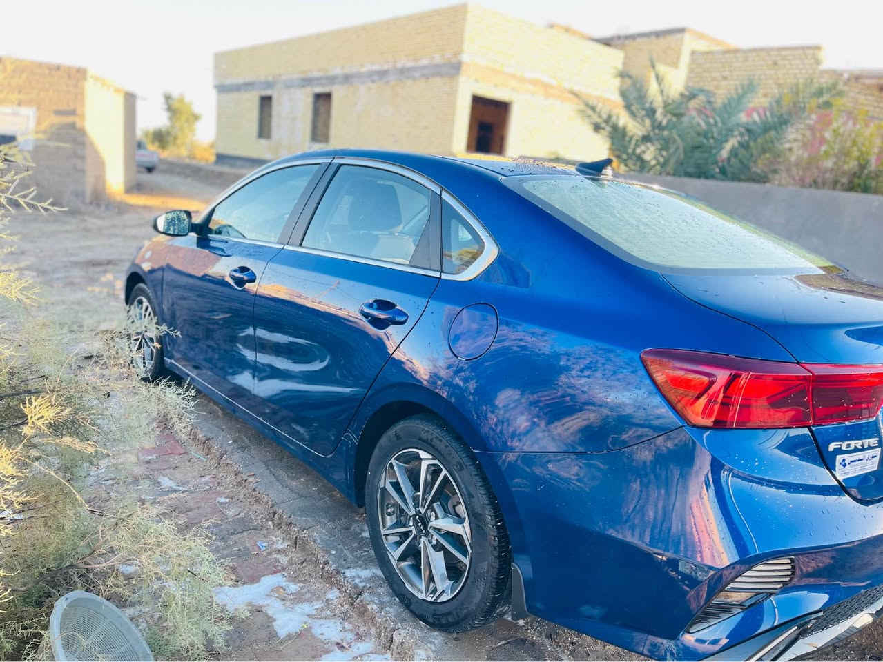 السلام عليكم كي فورتي للبيع 
موديل 23
رقم ذي قار معوقين
سياره جاهزه فول ما عده الفتحه تبريد قطعتين تدفئه كشنات مثبت سرعه تحديد مسار مانع تصادم امامي توقف ذاتي حساسات رادارات بل مرايات ماشيه 33 هواي بيها مواصفات سياره جاهزه بيع مستعجل السعر 145 وبيها مجال قليل ***********مكان الناصريه مركز ناصرية, ذي قار
