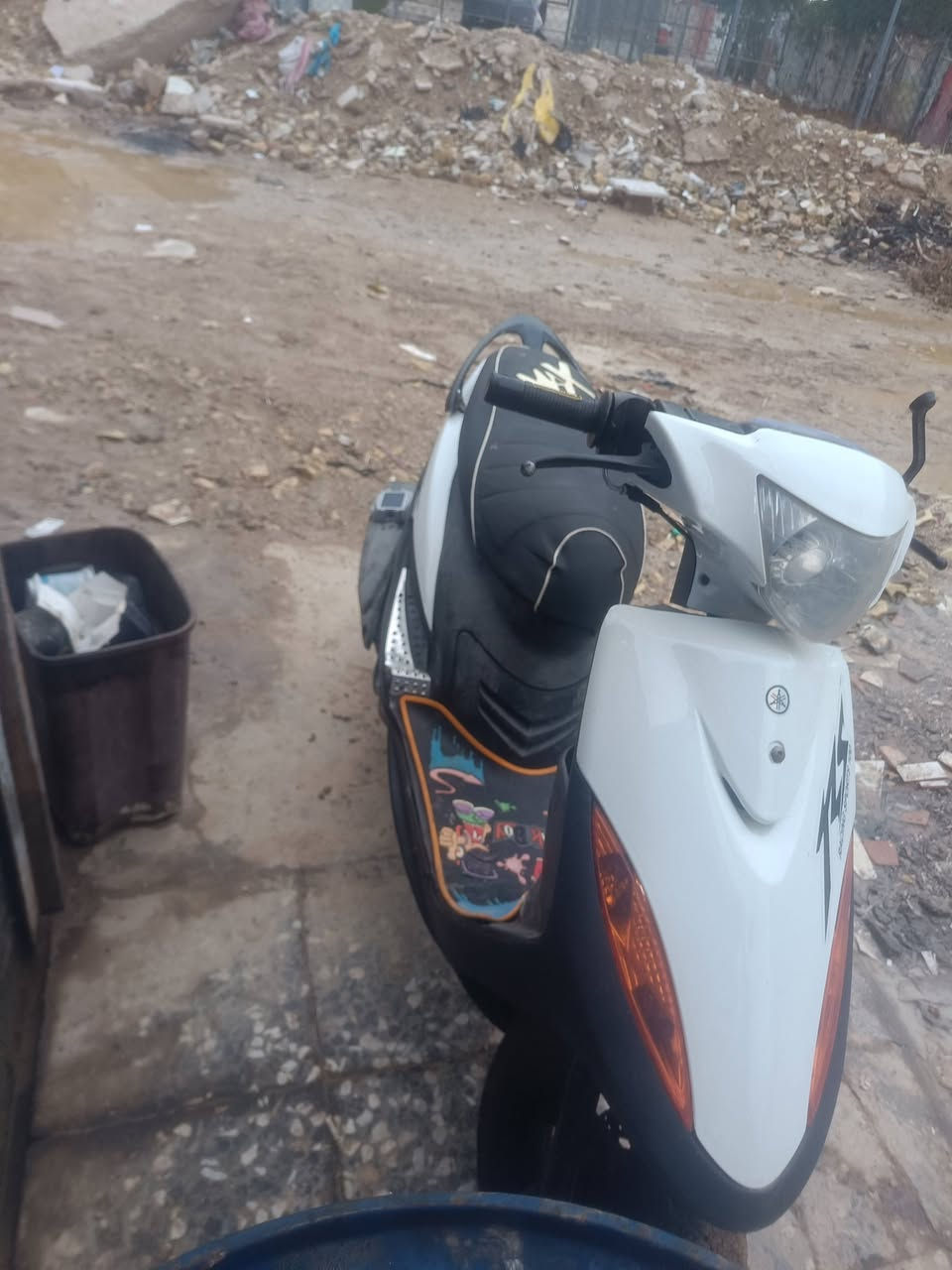 سلام عليكم دراجه لبيع ماكس عدله نضيفه بيها نوافص قليله كتف سلف وفج الامامي محرك  ممفتوح كفرات نضيفه جدا بغداد كفاءت العبيدي سعر 550  ***********
