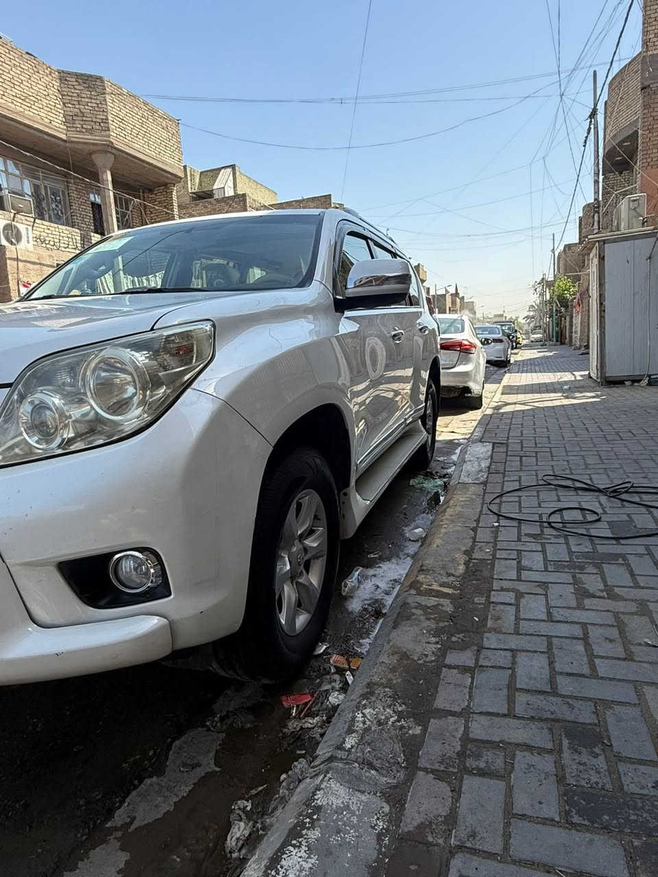 السلام عليكم
للبيع برادو 2013 خليجي فئه  V6 فئة TX.L رقم  (مميز) بغداد بسمي تحويل مباشر 
مواصفات
‏TXL برادو -
-مكفوله كفاله عامه بس بيه شويه صبغ بل لحية وتكحيل بسيط فقط
- محركV6
-كشنات كهربائية ثنين
-شاشه
- تحكم ستيرن جهتين
-لون أبيض صدفي
- فتح سقف
-تبريد 3قطع
- 7 راكب
- تخم تاير جديد
-ماشيه 130
-رقم بغداد مميز
-كير ومكينه واكسل مكفوله من فتح
-ثلاجه
-سبير مانازل 
-كامره خلفيه
-حساس /خلفي
- تبريد ثلج
-اشاير بلمري
-مرايات شفط
-مانع نزلاق
-نظام منحدرات
السياره مكفوله كفالة عامه ماعده شويه من الحيه وتكحيل قليل 
السعر 305 وبي مجال بسيط مكان السياره بغداد مدينة الصدر ***********
