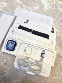 آبل واتش سيريس 9  بطارية 98‎%‎ النضافة 100‎%‎ السعر 375 التواصل 077277...