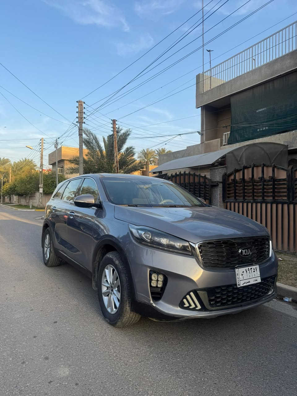 سورنتو 2020 وارد امريكي محرك 2400 الحادث امامي، تصليح جدا نظيف 170 ورقة وبيها مجال بسيط
ماشية 76 ميل

كاميرا وشاشة اندرويد بلادية
 ***********
