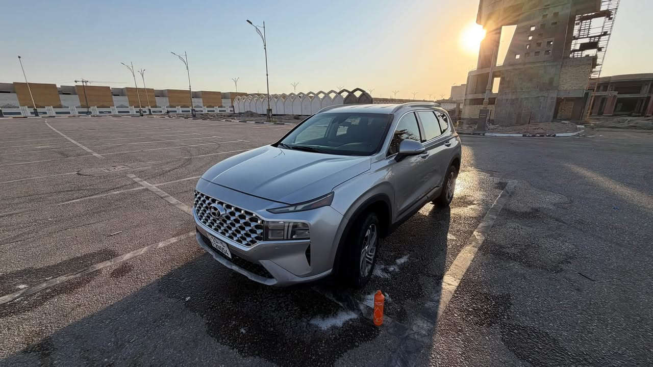 هونداي سنتافي 2023 رقم بغداد  فول عده البنراما  حادث چاملغ وبنيد السعر 178$ الشراي يتصل *********** مكانه كربلاء
