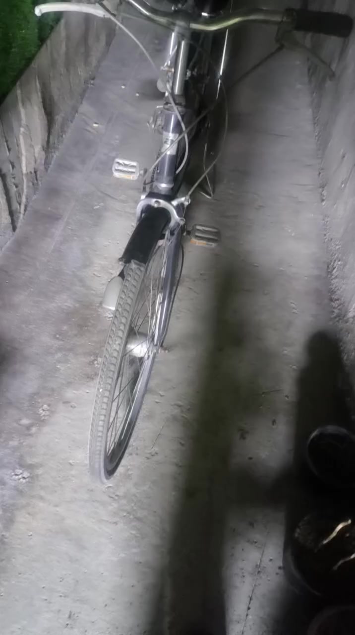 سلام عليكم بايسكل بناتي للبيع يحتاجله فقط ويل وسيم مال عكرب وسيم مال بريك فقط هذني وحساس وبي كلوب كلشي مابي فقط هذني الي ذكرتهن مكاني بغداد دوره ابو دشير سعره مناسب الاستفسار خاص


**إذا كنت صاحب هذا الإعلان وتريد حذفه لأي سبب، رجاءا أرسل رسالة إلى الدعم الفني**