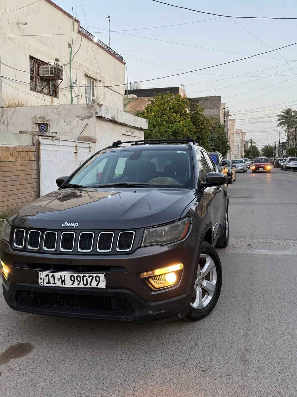 جيب كومباس 2018
لاتليود
رقم بغداد دولي باسمي 
بدون ايرباك حادثها
جاملغ خلفي 
موصفات 
شاشه وسط 
كسري كهرباء
كشنات جلد ومخمل
كشنات هيتر
ستيرين هييتر
تو ويل 
سستم سماعات
قطعتين تبريد
وبعد اكو هوايه موصفات
ماشيه 104 m
سعرها 123 ورقه وبيها شي بسيط
مكاني بغداد سبع ابكار
***********
