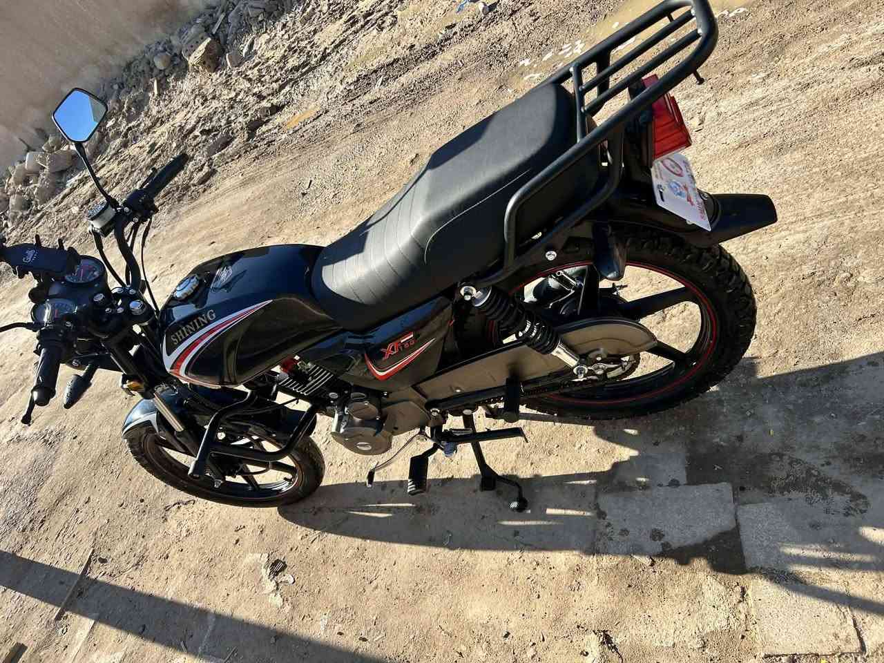 سلام عليكم للبيع درجه شنينك موديل 25  دراجه جديده اوراق كامله المكان حله ابو غرق  الشراي يتصل ***********🌹🌹🌹
