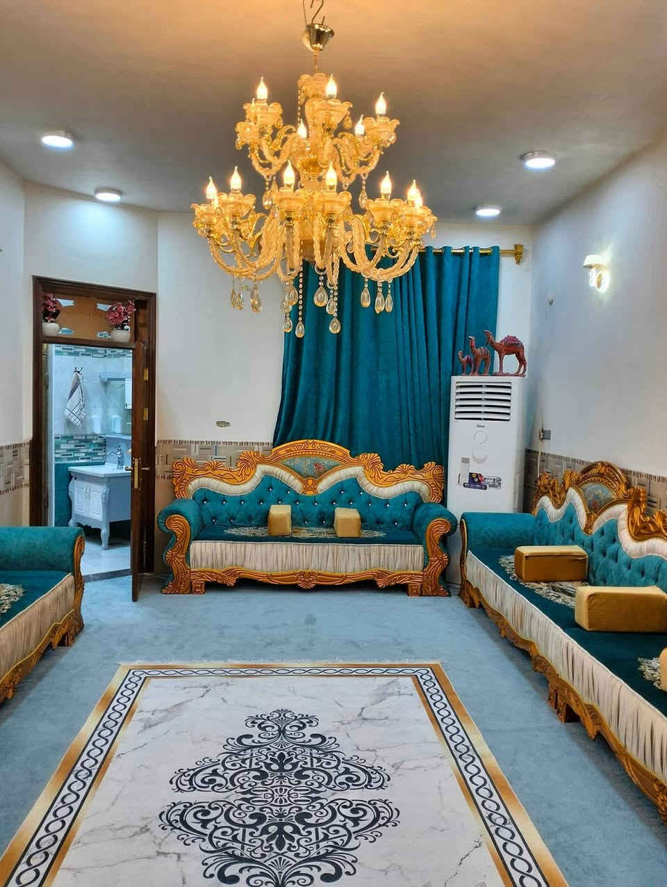 السلام عليكم بيت للبيع المساحه 500متر مساحه البناء 250متر طابق واحد بناء حديث درجه اولى يحتوي على غرف عدد ٢ ستقبال وصاله ومطبخ وصحيات داخليه و خارجيه حديقه جانبيه مساحه ٢٥٠ متر سند 25طابو زراعي إقرار محكمه العنوان كربلاء حولي ابو مهدي المهندس خلف سايلو كربلاء عبر نهر الهنيديه بالفرع شارع 10متر يبعد ٥ كليو عن مركز المدينه
***********
***********
