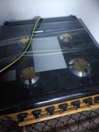 طباخ للبيع  توربو تركي جديد ما مستخدم السعر ٢٥٠ أو بي مجال شي بسيط ٠٧٧...