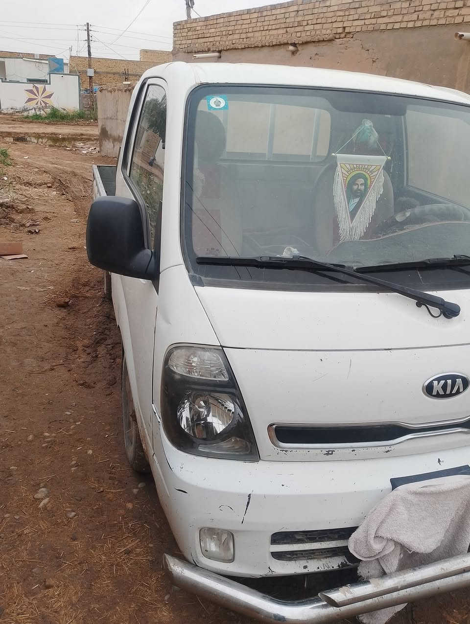 السلام عليكم كيه لبيع موديل 15تخم تاير محرك نضيف سنويه 27 مداور ثاني يوم تبريد ثلج  رقم ذي قار مكفوله ***********
