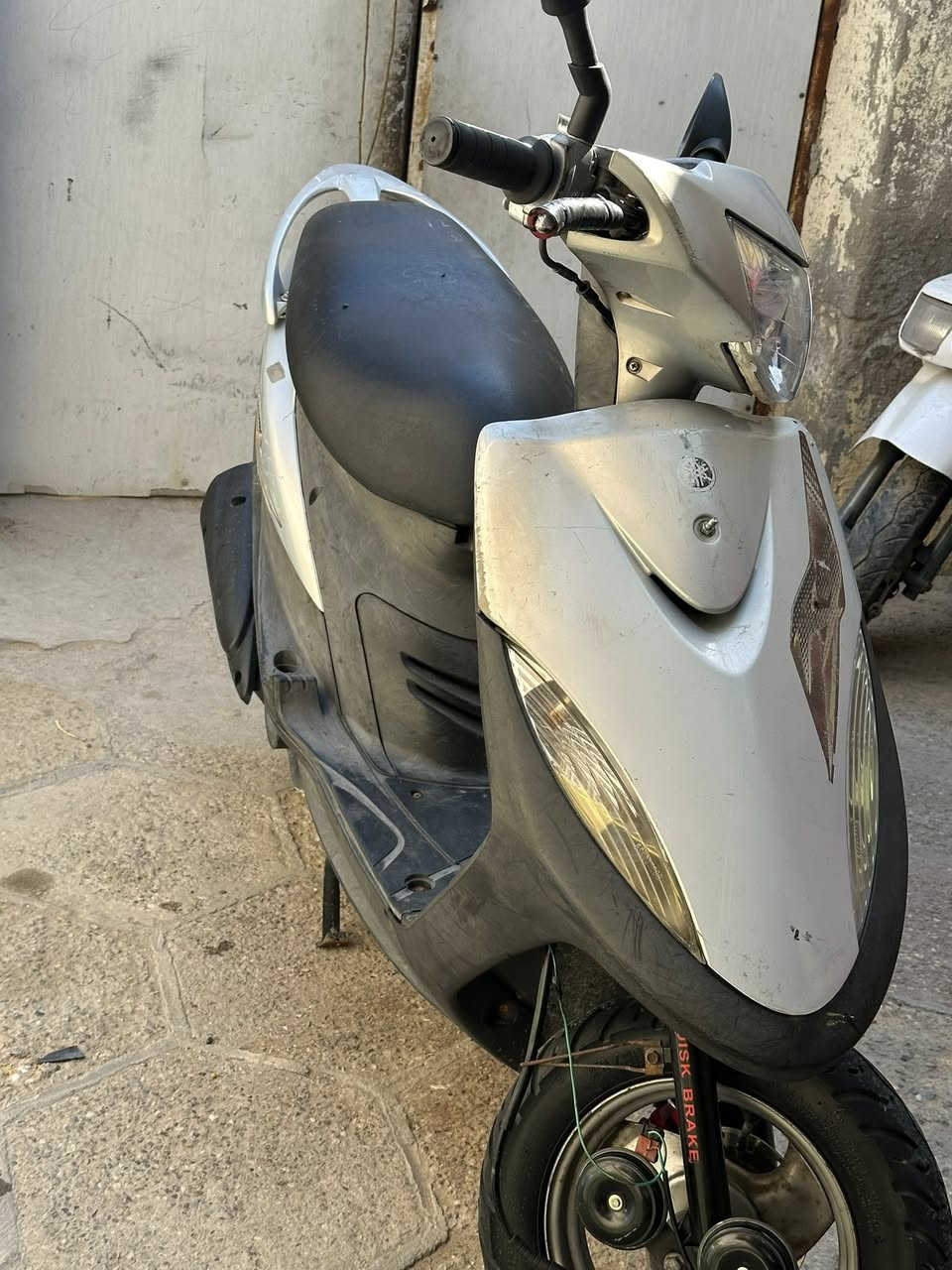 كفاله عامه مال حاويه دراجه اخت الوكيل ما تصرف عليه شي سعر 950 ختم واحد وي مكينه نهضه ومعدل فول دراجه شغاله من طول لطول


**إذا كنت صاحب هذا الإعلان وتريد حذفه لأي سبب، رجاءا أرسل رسالة إلى الدعم الفني**