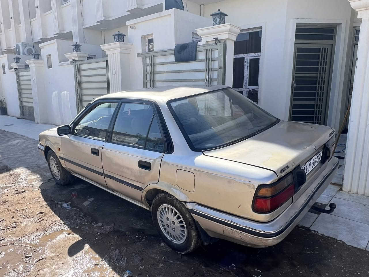 كورلا 92 
يسار بلادي 
كير عادي 
بدون تبريد 
محرك 1.6
رقم بغداد
تحويل مباشر 
السياره بلاديه 
مكاني تكريت 
السعر $40 وبيها مجال بسيط 
***********
