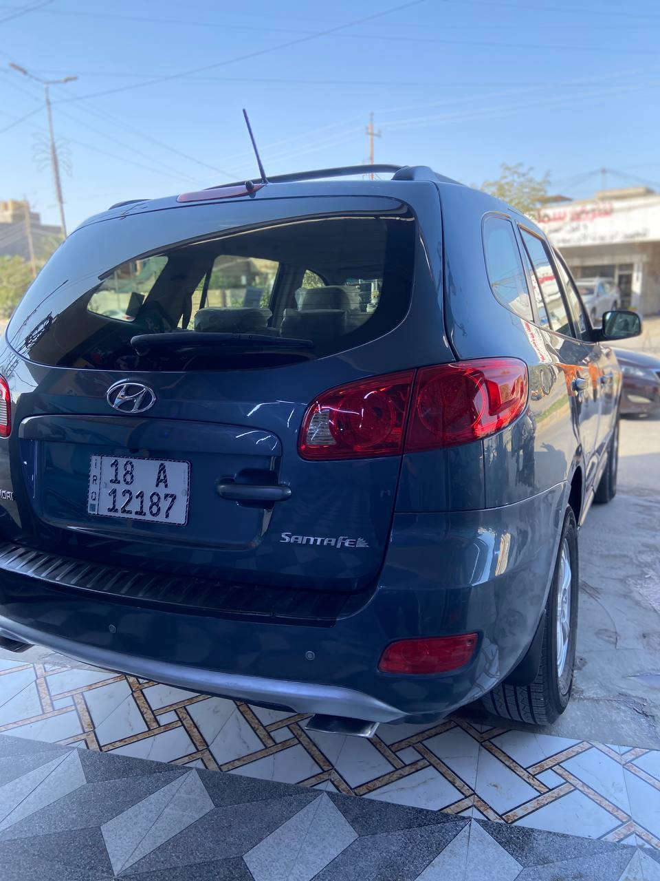 🚗 للبيع Hyundai Santa Fe 2007 – 6 سلندر –5 ركاب
للبيع سنتافي 2007 وارد امريكي

✔️ 6 سلندر قوي وناعم

✔️ ثلاث قطع تبريد

✔️ حادث جاملغ وحافة بنيد

✔️ صبغ بين الجاملغ والباب مرفق بالصور

✔️ دوشمة بلاديه نضيفه

✔️ رقم بابل

✔️ سنوية  بإسمي

✔️ سيارة نظيفة جداً وجاهزة

📍 الموقع: بابل الحلة مركز المدينة

💰 السعر: 108 ورقة قابل للتفاوض بالمعقول بعد المعاينة...

📞 ***********
