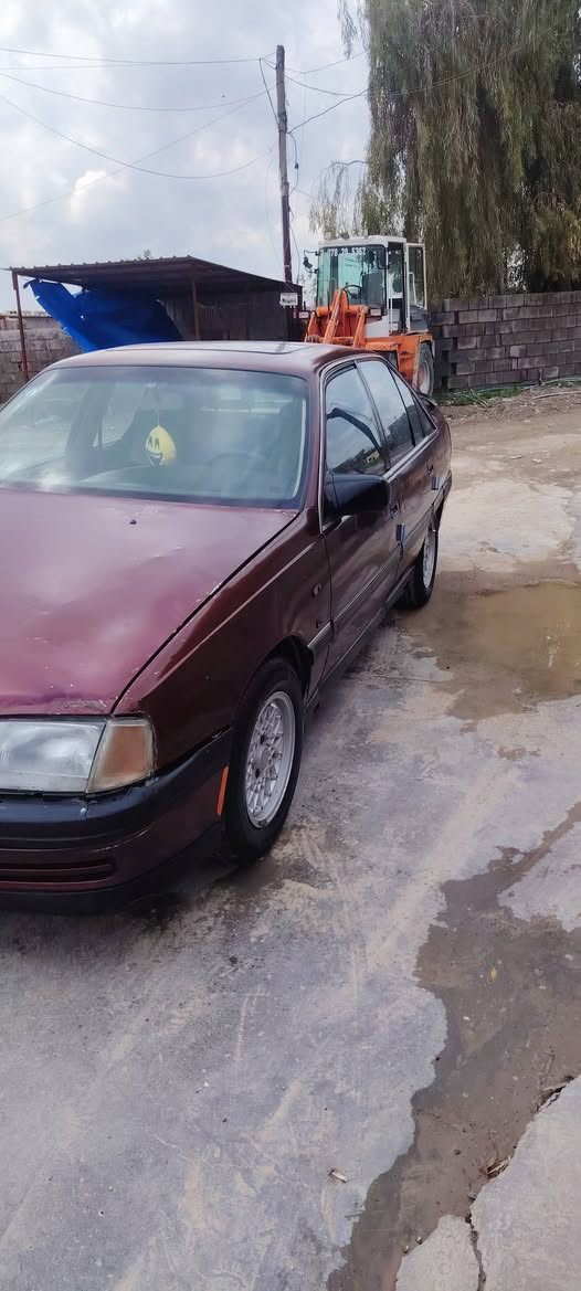 السلام عليكم اوبل اوميگا لبيع موديل 1991 محرك ٢٠ رقم صلاح الدين سنويه جديد دفتر بانزين  سياره قطره صبغ مابي لاطخه ولا ضربه 
سعر ٣٢ وبي مجال ***********لمراوس حسب القناعه
