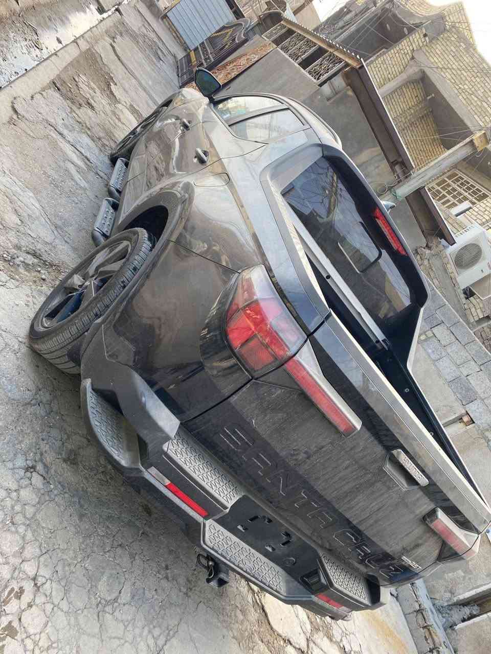 السلام عليكم هونداي سانتا كروز موديل 2023 ضرر كما موضح دفع رباعي مواصفات بصمه فتحه رادار تشغيل عن بعد مرقم بغداد جاملغ بي بارد فقط السعر 200 ه‍ ***********
