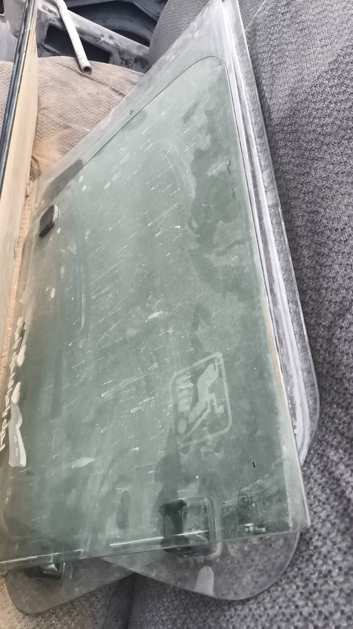 شريد موجود كيه بستا ‏‪0787 756 0130‬‏
مكاني بغداد
