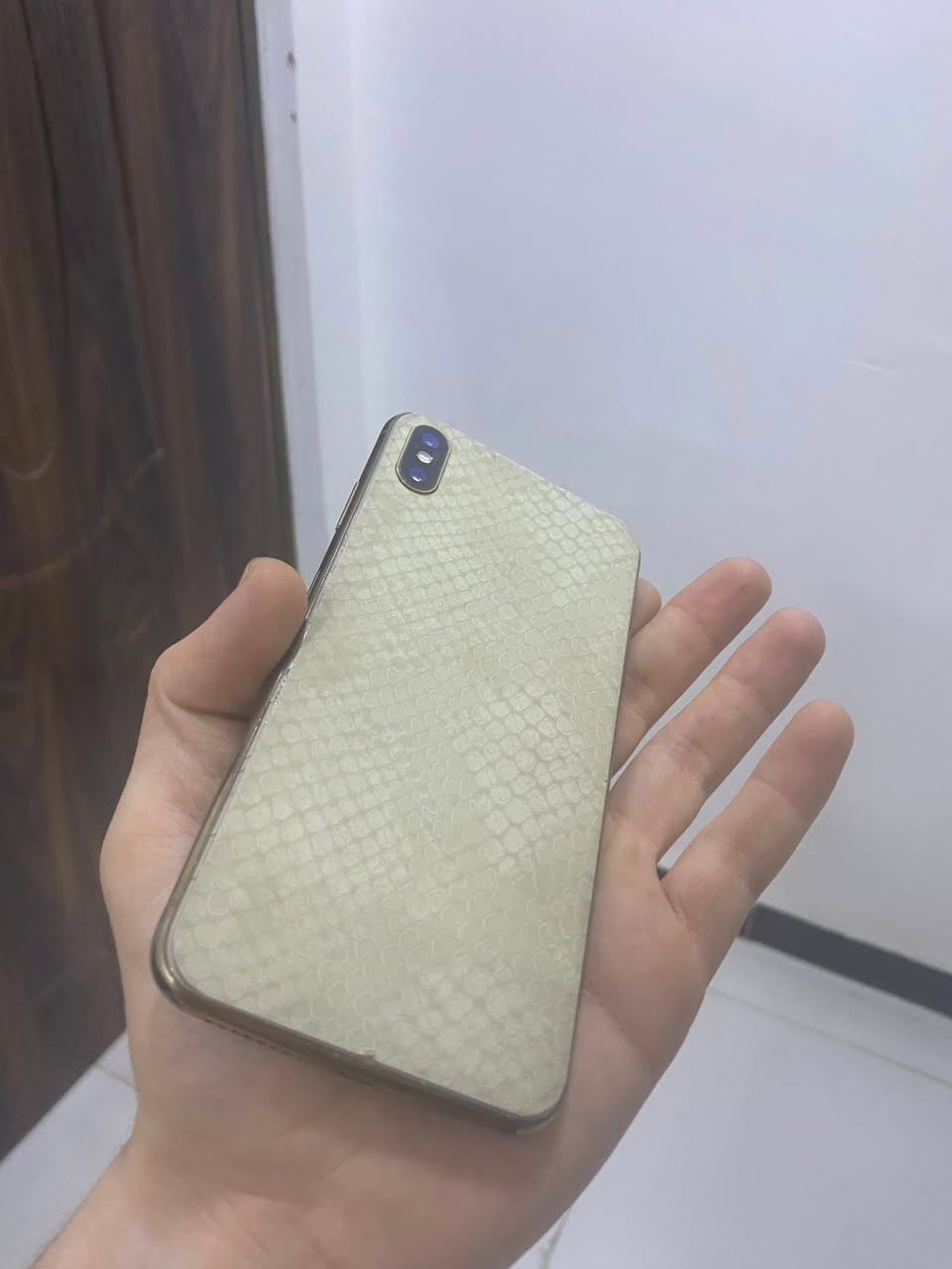السلام عليكم ايفون xSماكس للبيع بطاريه ١٠٠مستبدله شاشه مستبدله بي فطر واضح بل صوره ذاكره٥١٢دبل سيم كارت السعر ١٤٠


**إذا كنت صاحب هذا الإعلان وتريد حذفه لأي سبب، رجاءا أرسل رسالة إلى الدعم الفني**
