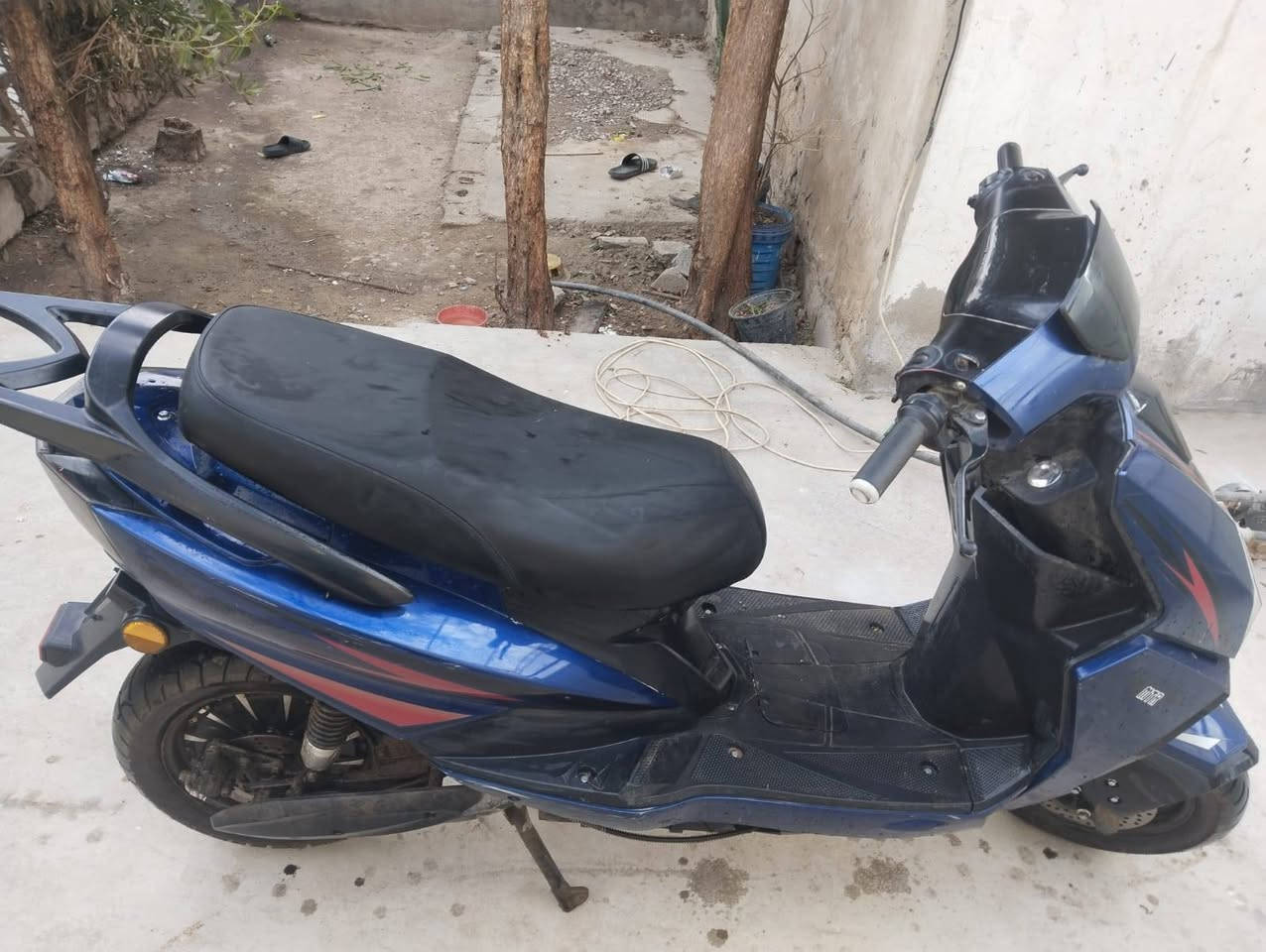 السلام عليكم دراجه شحن للبيع دارجه كامله ما بيها اي نقص مكان بغداد البياع ***********
