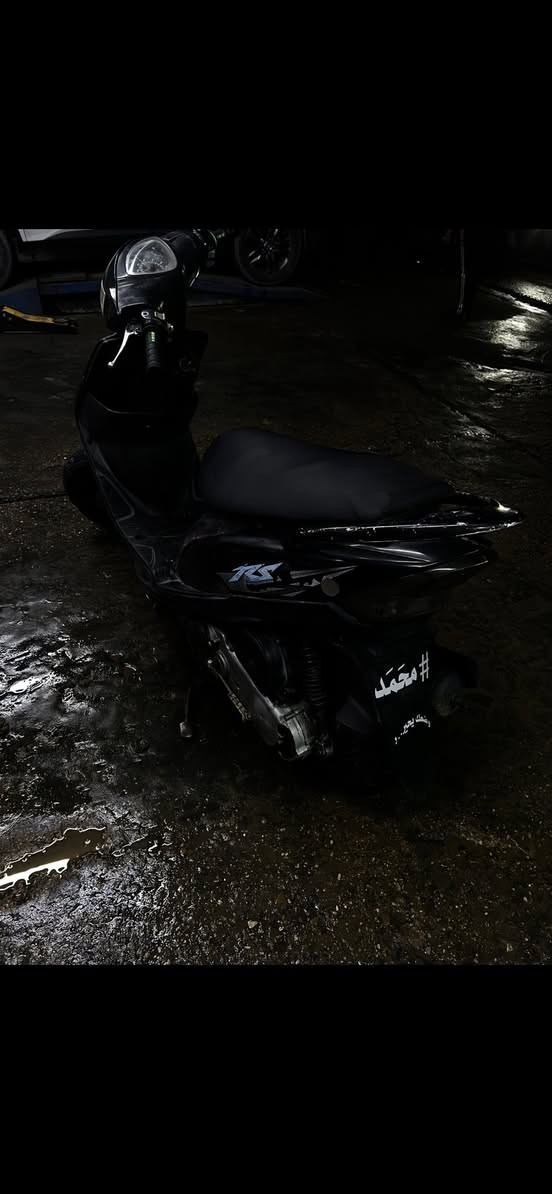 دراجه ماكس عدله للبيع المكان الدوره الميكانيك
دراجه خير من الله بوشه 49 بلادي دراجه كلها بلادي بيها نقوص بسيطه الباتري ينرادله شحن فقط والدراجه مثل م جاي تشوفوها خير من الله ولا موگفتني 
الاتصال :***********
