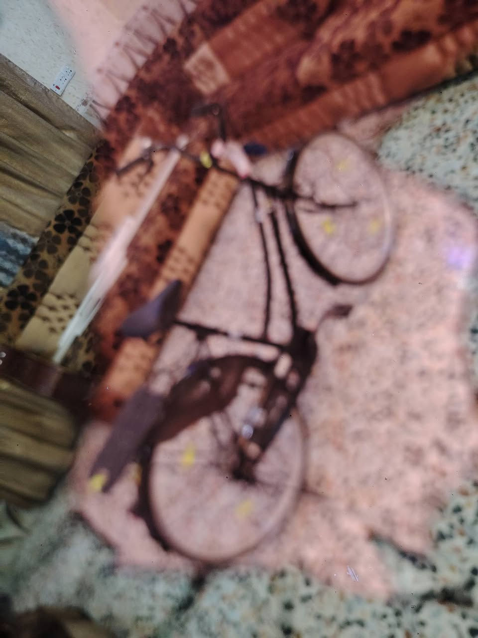 سلام عليكم بايسكل بناتي اسود للبيع القوسسعر اب150 وبي مجال اهواي غراض الي بي وياه تاخذهن المكان بغداد قرب القوس الرقم 7773023343


**إذا كنت صاحب هذا الإعلان وتريد حذفه لأي سبب، رجاءا أرسل رسالة إلى الدعم الفني**