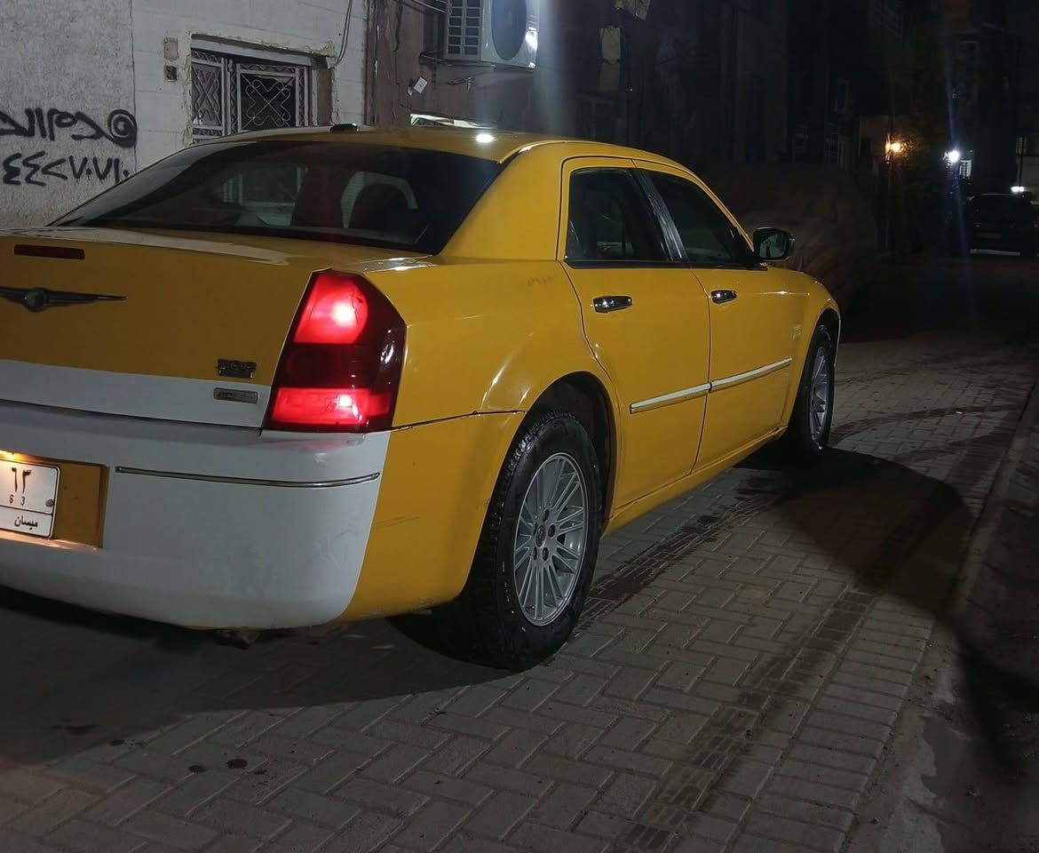 سلام عليكم بيع مستعجل اوباما 2005 مكينة كير قبل شهرين شادهن السياره كفالة من القصة والغد والشاصي حادث امريكا بركيت الامامي الكدام الرديتر فقط والسياره بيها تحديث قبق جنطة السياره جهازه سعر 70 ورقة رقم الهاتف 
***********
