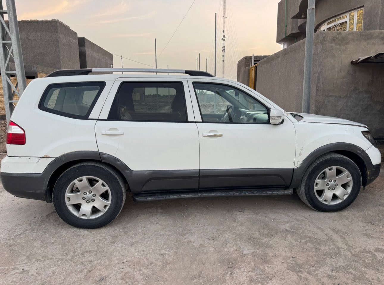 السلام عليكم
لبيع فقط 
موهافي خليجي 2013 مشروع وطني رقم بابل 
السياره متجايه 
كير محرك اصولي كلهن مكفولات 
الاستفسار اتصل 
*********** 
مامتواحد ع فيس
