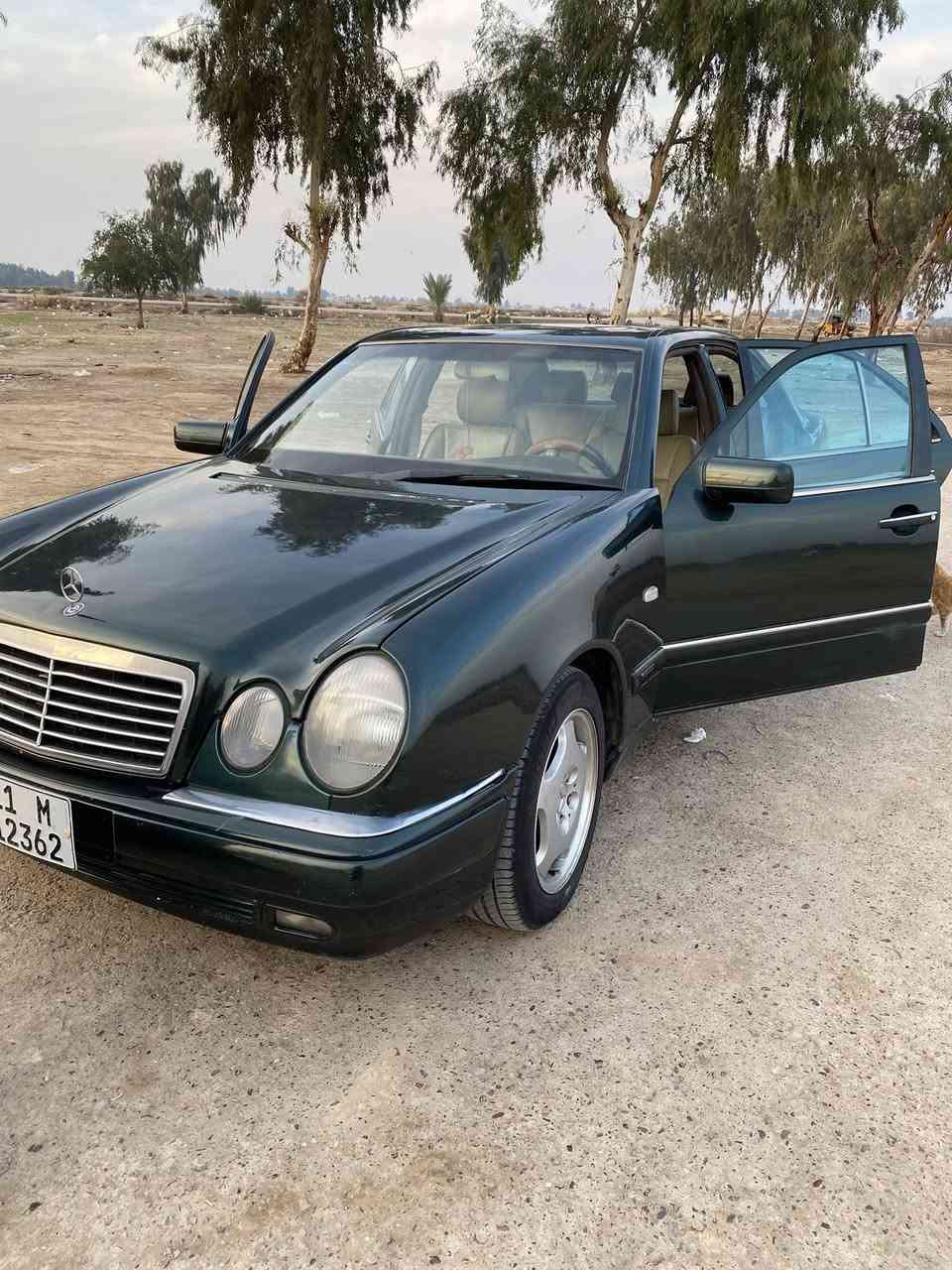 مارسدس ام عيون لون زيتوني مديل 97 كامله من كلشي مابيه ظررر مصبوغه لجماليه فقط مكان بغداد رقم الهاتف    السعر ٩٢         ‭  ٠٧٧٤ ٩٧٤ ٠٨٨٨‬
