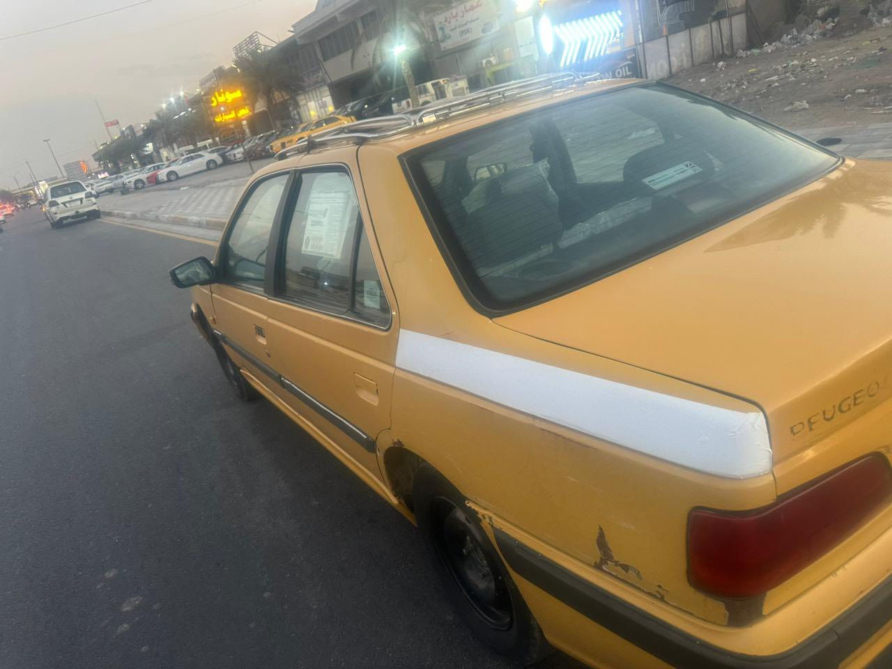 سلام عليكم بيجو بارص 2015 الرقم بغداد سيارة كير ومكينه وصدر خير من الله فقط صبغ بل جاملغات الخلفية السعر 39رقم الموبايل *********** الرقم بي واتساب المكان بغداد الكماليه
