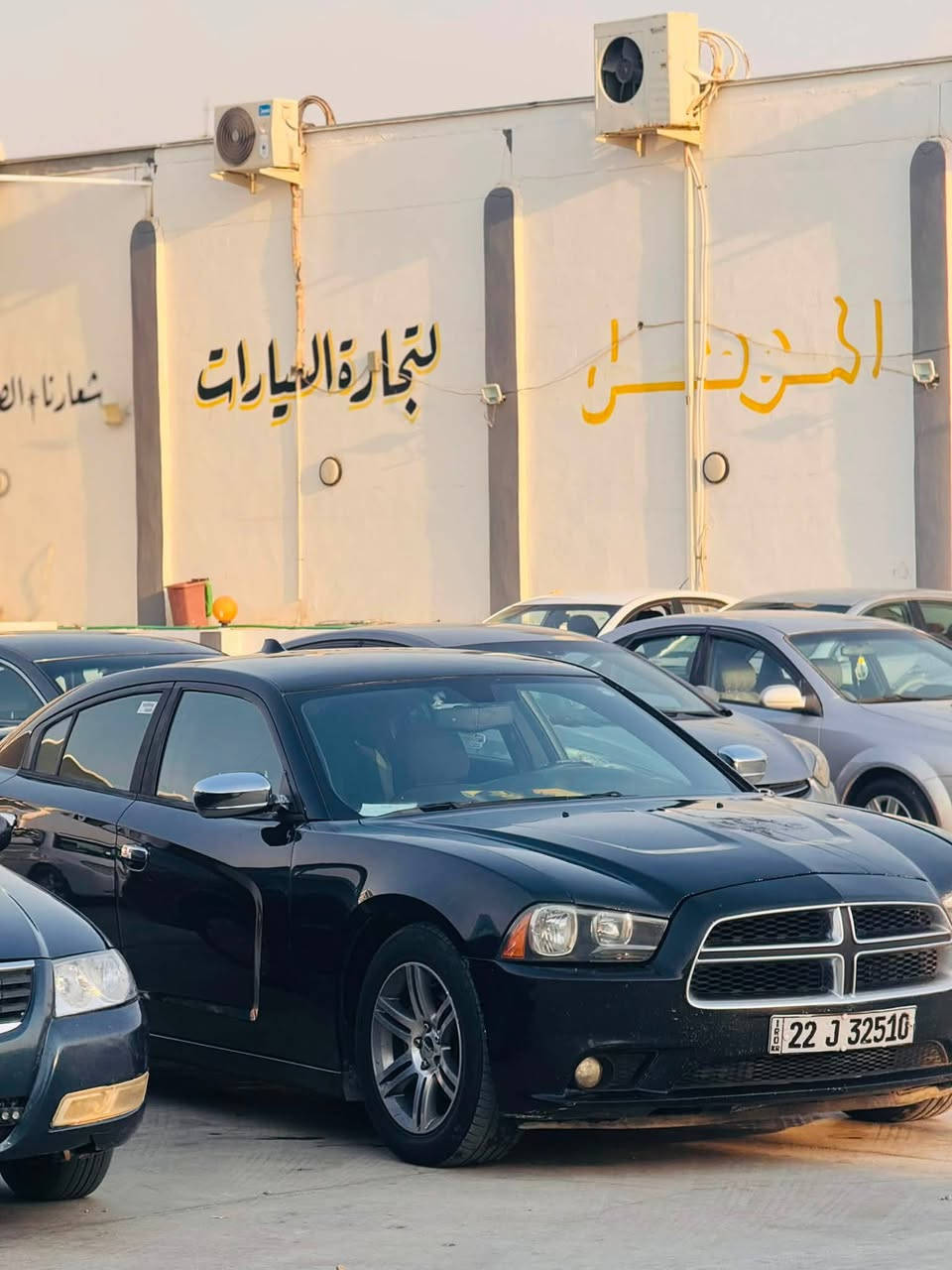 بيع مستعجل بسعر مناسب 
جارجر ٢٠١٢  فول مواصفات شفتات شاشة جبيرة كير طيارة 
الضرر جاملغين وبوند 
مكان القيارة
***********
@إشارة
